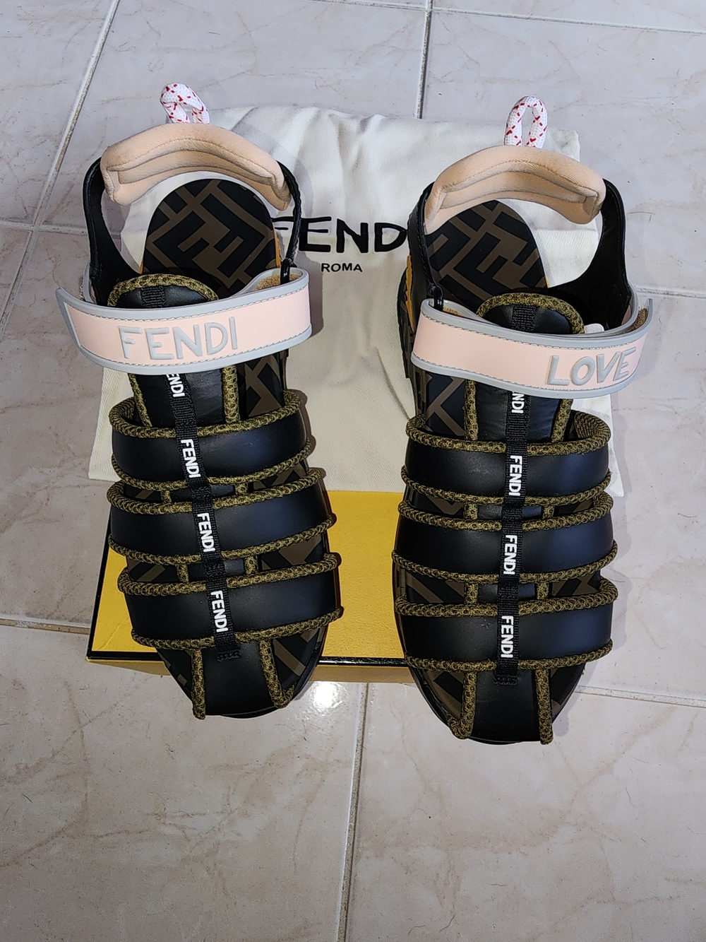 FENDI LOVE Logo Gladiator Sandals in Black & Pink